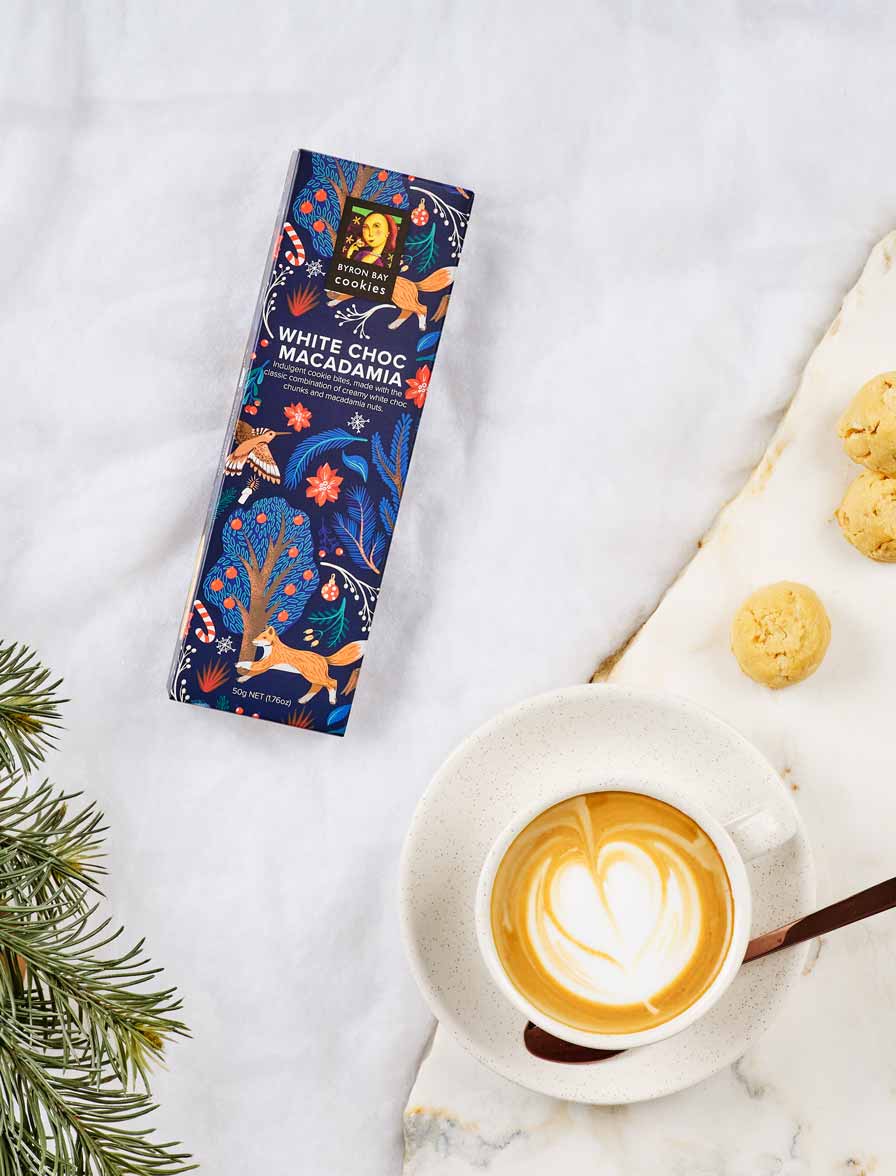 Winter Wonderland White Choc Macadamia Gift Box 50g