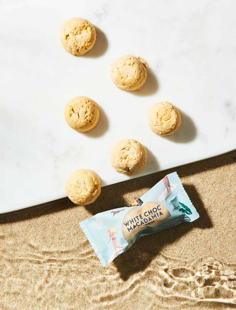 White Choc Macadamia Cookie Bites 25g