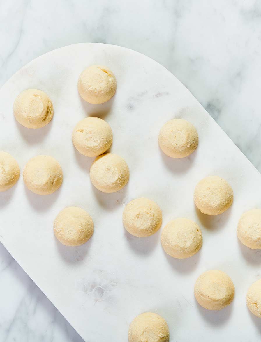 Byron Bay Cookies Traditional Shortbread Cookie Bites